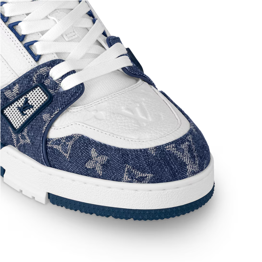 LOUIS VUITTON Trainer Sneakers Blue