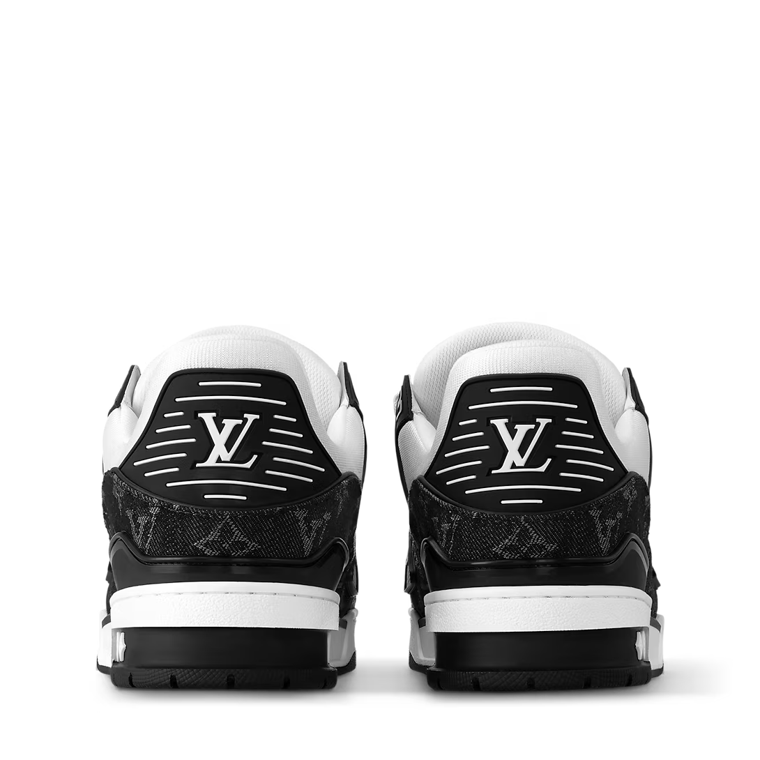 LOUIS VUITTON Trainer Sneakers