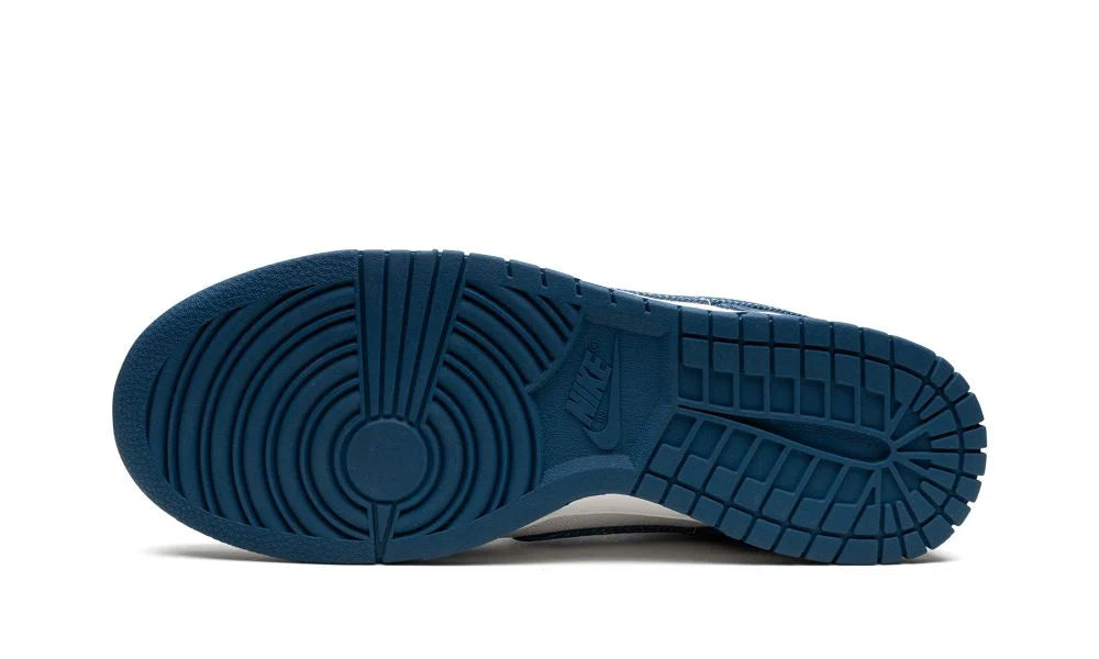 Dunk Low "Shashiko - Industrial Blue"